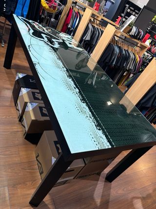 Mesa cristal grande 