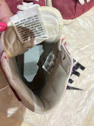 Zapatillas NIKE bota de ante color granate T.38