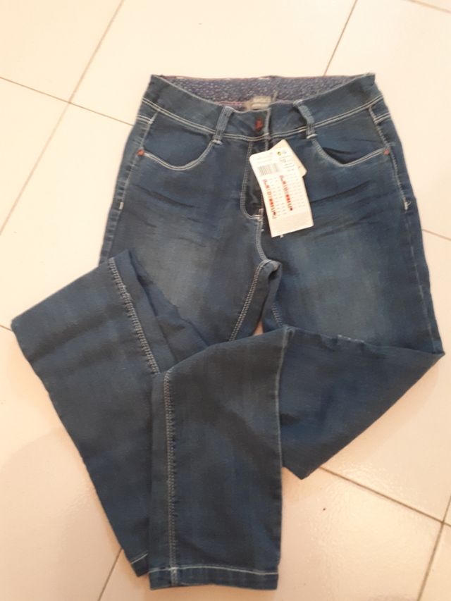 Pantalón vaquero niña azul T10