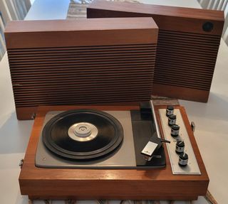 Tocadiscos Cosmo Stereo 125