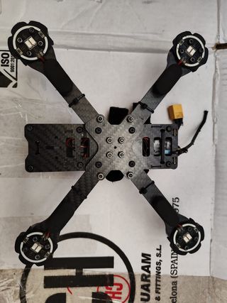 Pack Eachine Wizard x220s con funda de transporte