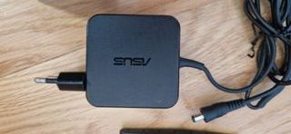Cargador ordenador portatil TOSHIBA, ASUS, FUJITSU