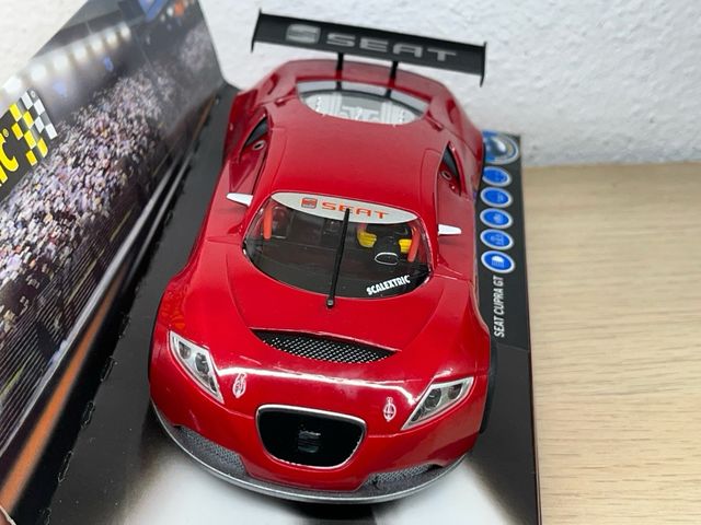 Scalextric Seat Cupra GT