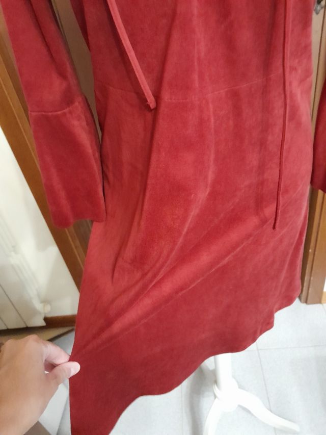 Stupendo abito scamosciato Mango