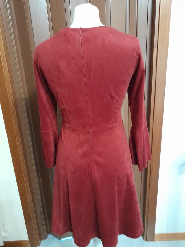 Stupendo abito scamosciato Mango