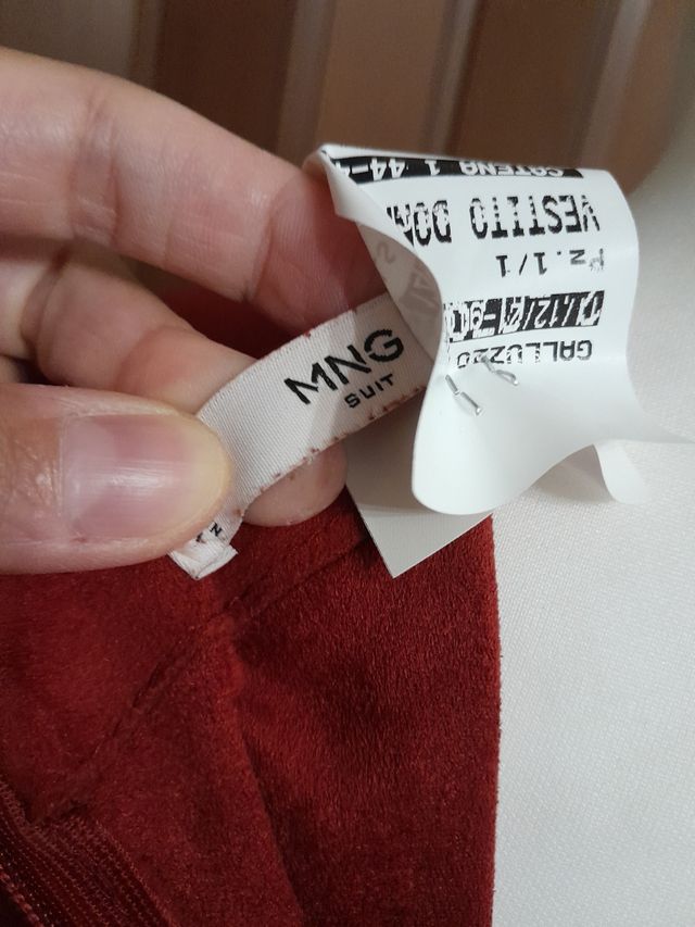 Stupendo abito scamosciato Mango