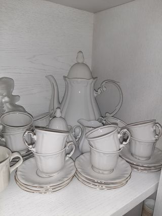 Juego de café para 12 ( nuevo)