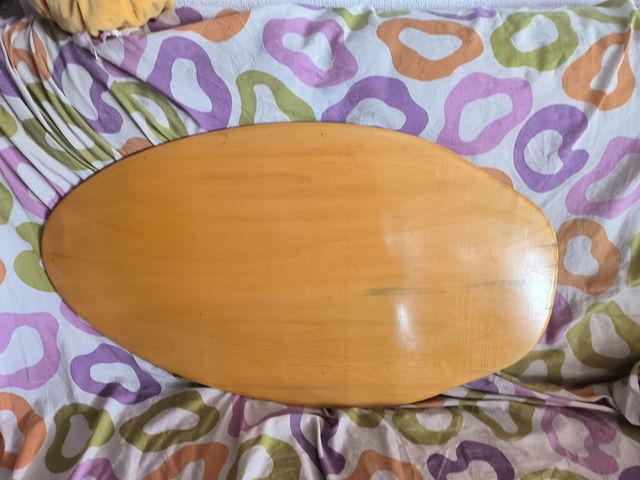 Tabla surf orilla