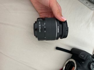 Camara canon eos 1200D