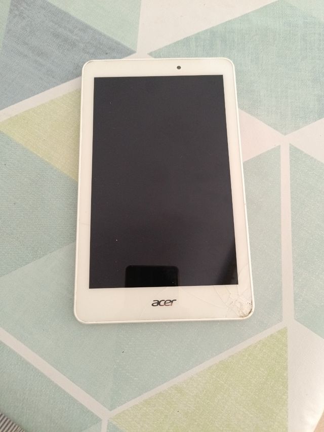 Acer iconia one 8