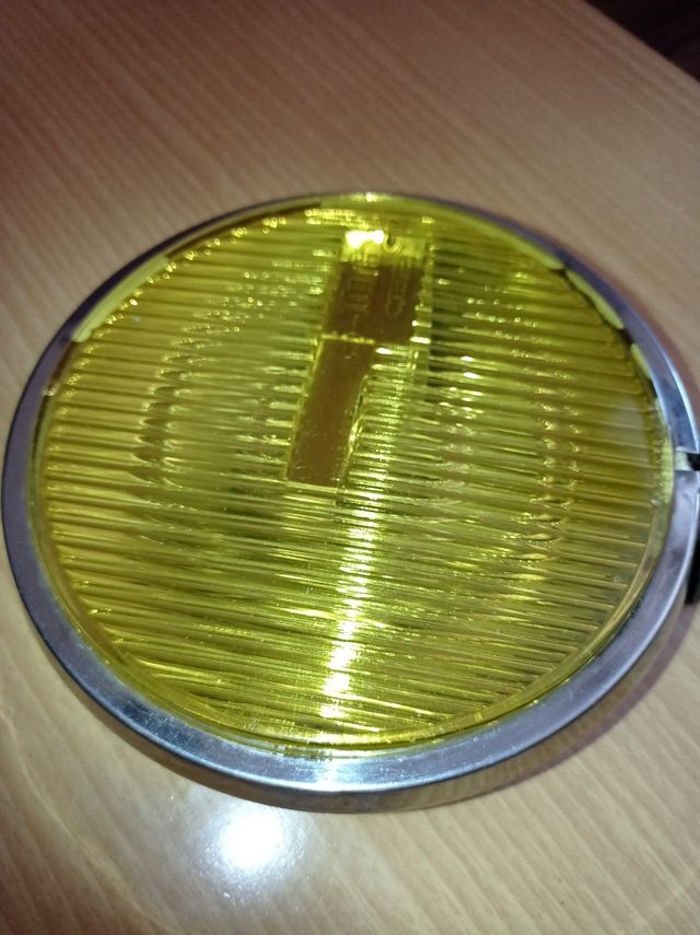 Faro redondo amarillo universal 12V CIBIE.