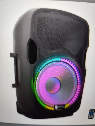 Altavox autoamplificado