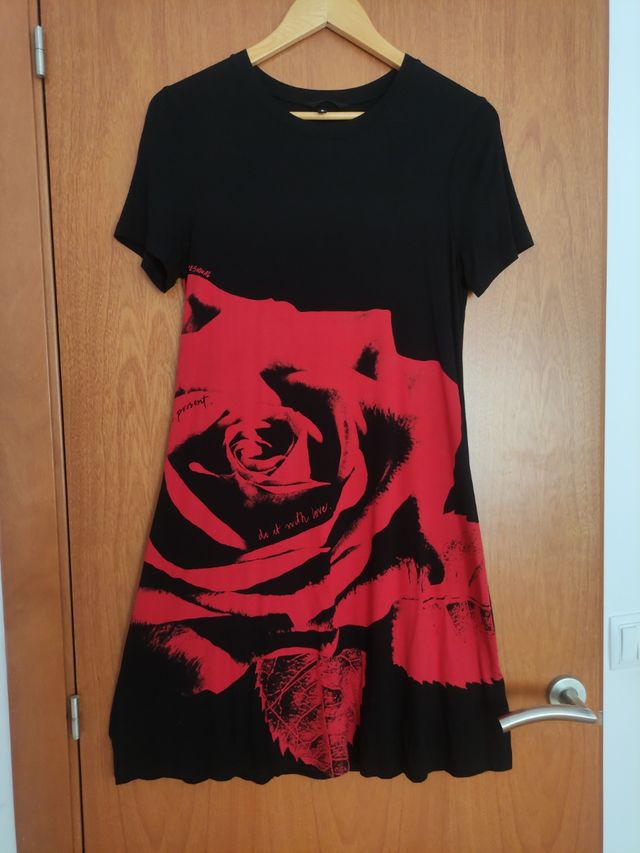 Vestido desigual mujer talla S-M de segunda mano por 15 EUR en