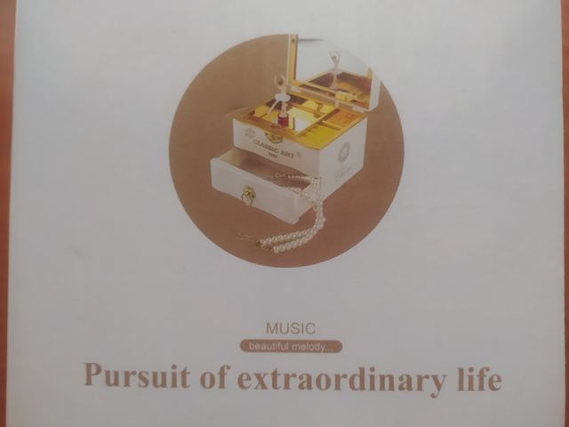 JOYERO/CAJA DE MÚSICA