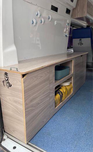 Ford Transit 2011