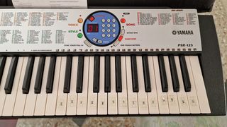 Tastiera musicale Yamaha