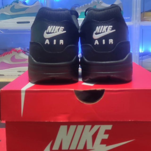 NIKE AIR MAX 1 BLACK/WHITE 2024