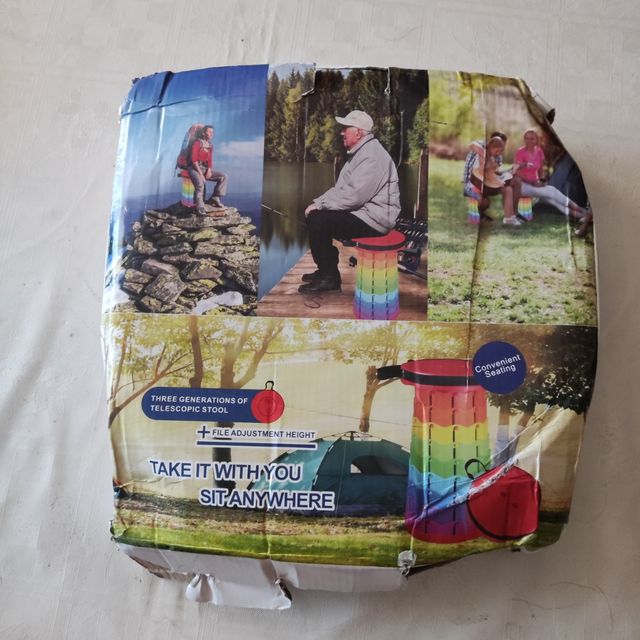 Taburete silla negra y roja nueva