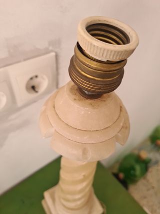 Pie lámpara alabastro