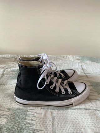 Converse negras sin plataforma talla 36
