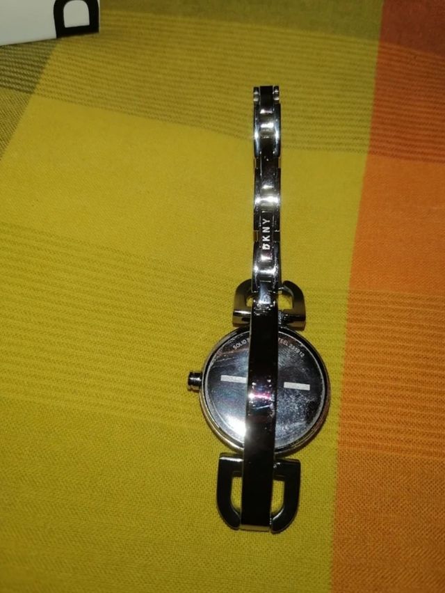 Reloj Donna Karan NUEVO