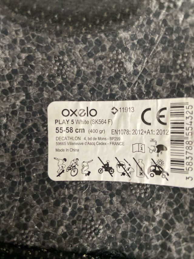 Casco oxelo patinete