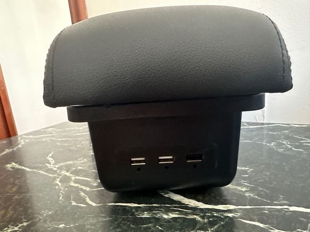 Reposabrazos para coche new black