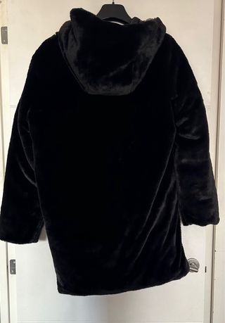 Precioso abrigo negro reversible XXL marca BLOOM