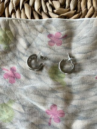 Pendiente aro circonitas