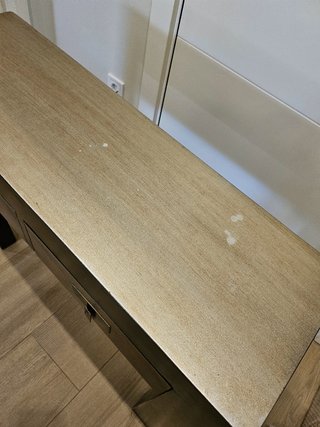 Consola estilo chino wengué y dorado