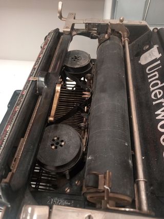 MAQUINA DE ESCRIBIR UNDERWOOD N°5