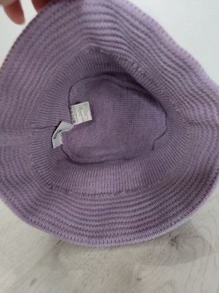  Gorro guantes lacoste lila morado lana