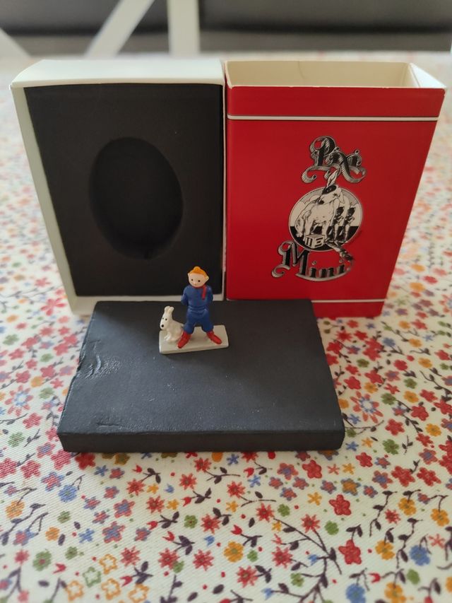 Tintin soviet plomo mimi serie