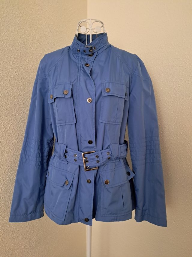 Chaqueta cortavientos Zara Basic