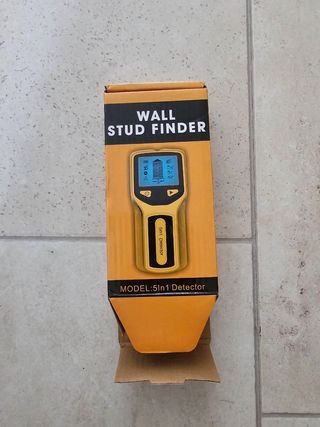 Detector de tubos en la pared