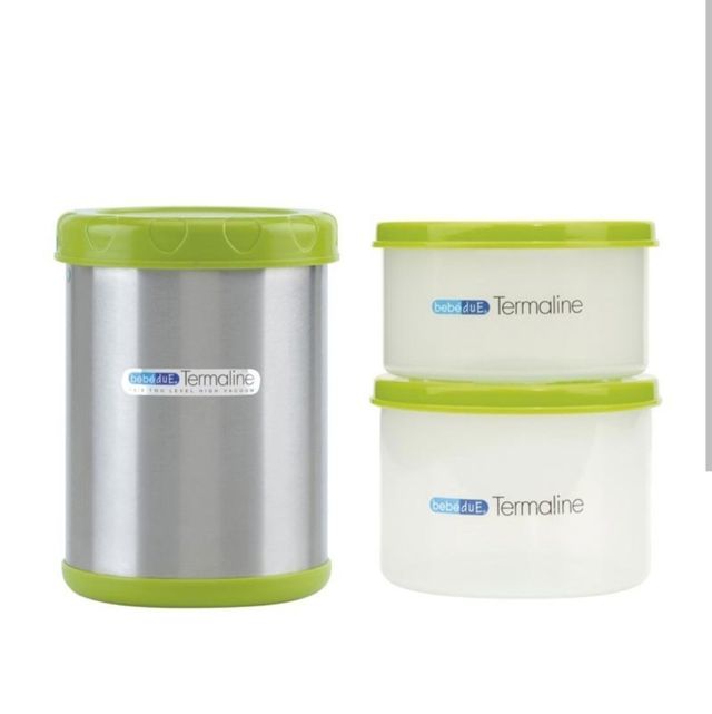 Plancha de piedra y sartenes