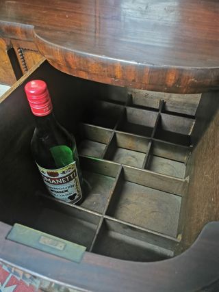 Mueble bar aparador antiguo