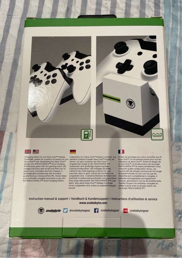 Juegos y cargador xbox one