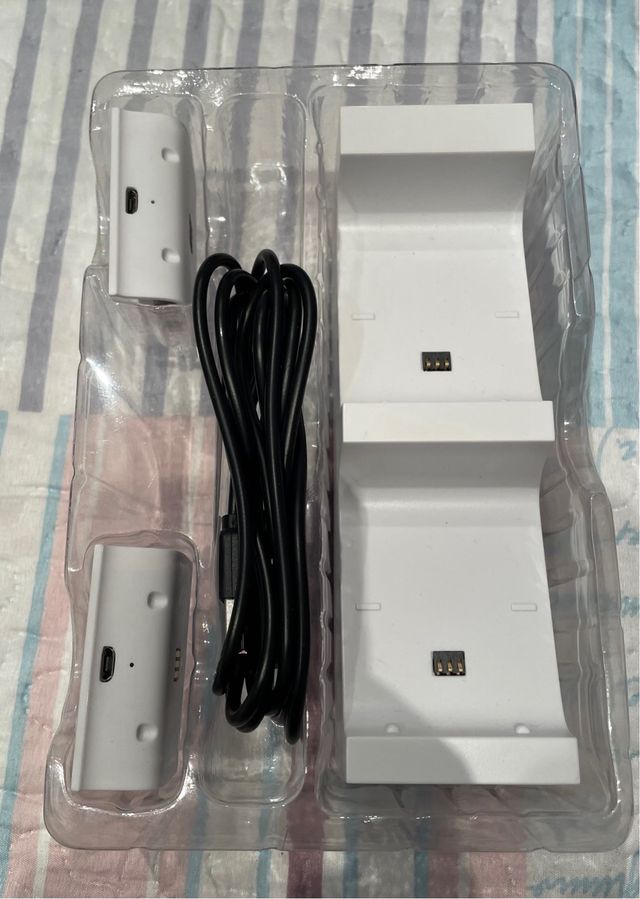 Juegos y cargador xbox one