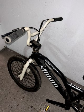 Bicicleta BMX Monty 135 Jump Negro