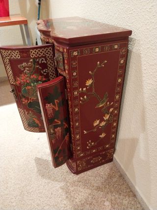 Cómoda estilo oriental