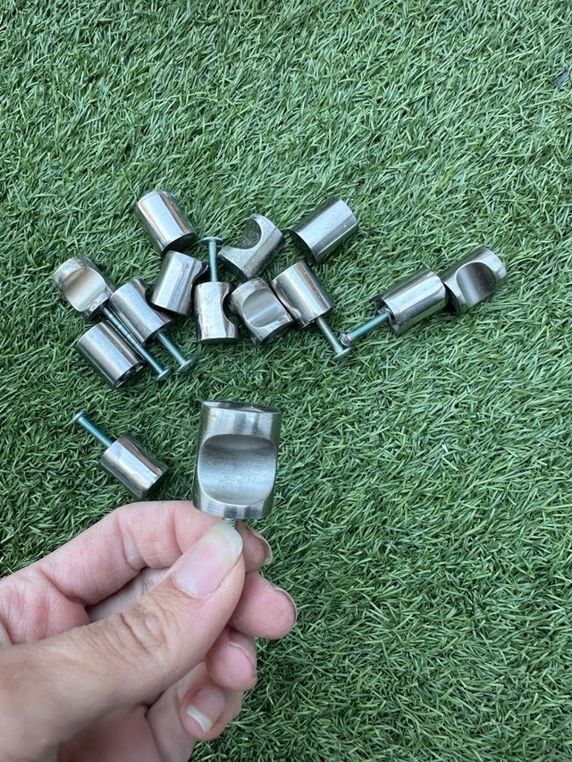 15 Sparatutto o manopola