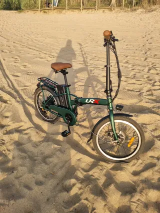 Bicicleta elétrica dobrável