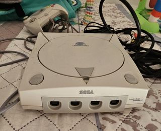 Consola Dreamcast + 1 mand y sus cables