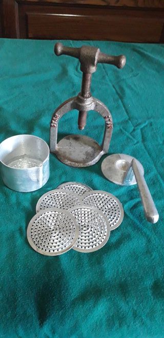  spremiagrumi antico in ferro "Star" made in italy