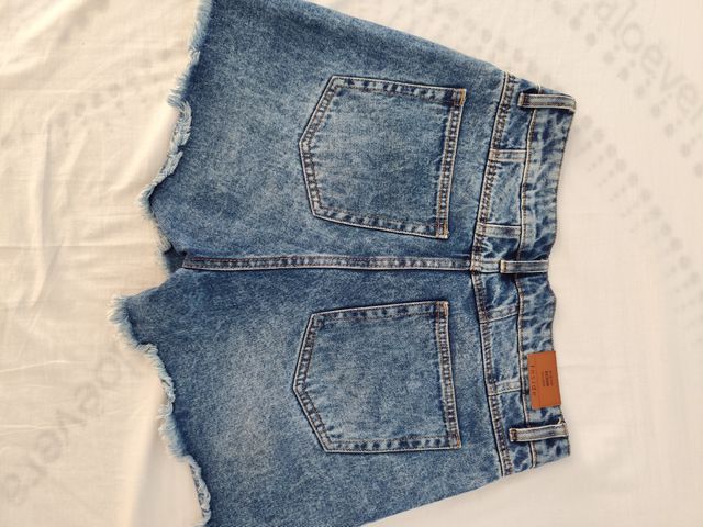 Vaquero denim corto marca Inside