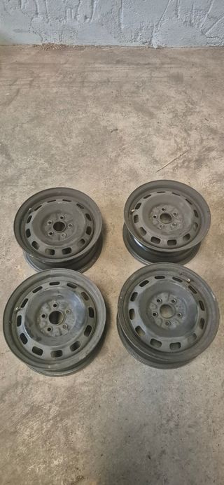 Llantas chapa R14 Toyota