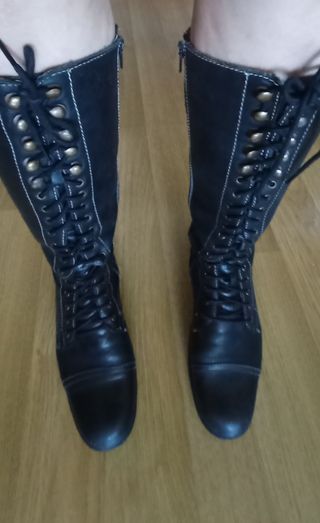 Botas altas de piel nº 40, color negro señora 