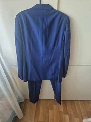 Traje de chaqueta y camisa para hombre