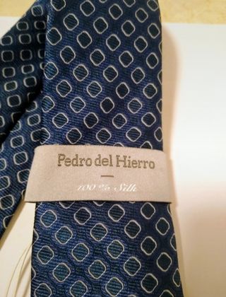 Corbata de seda Pedro del Hierro